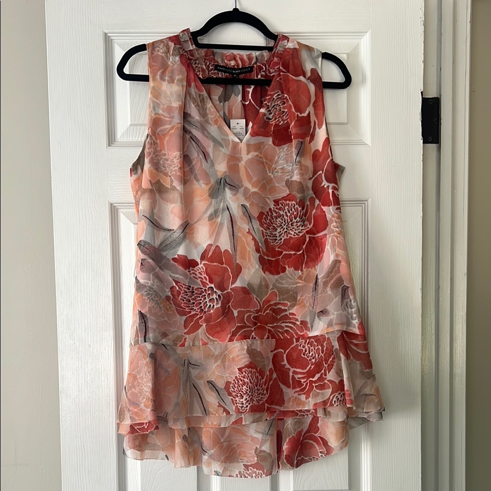 White House Black Market Salmon and Gray Floral Blouse